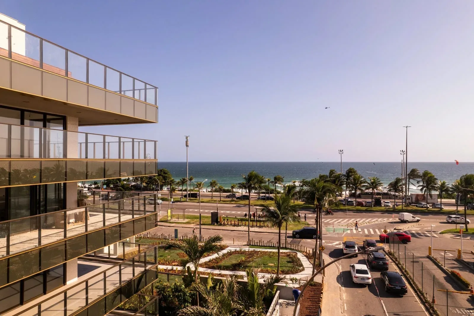 Wave By Yoo Barra, apartamento de alto padrão na Barra da Tijuca, Rio de Janeiro (foto 2 de 38)